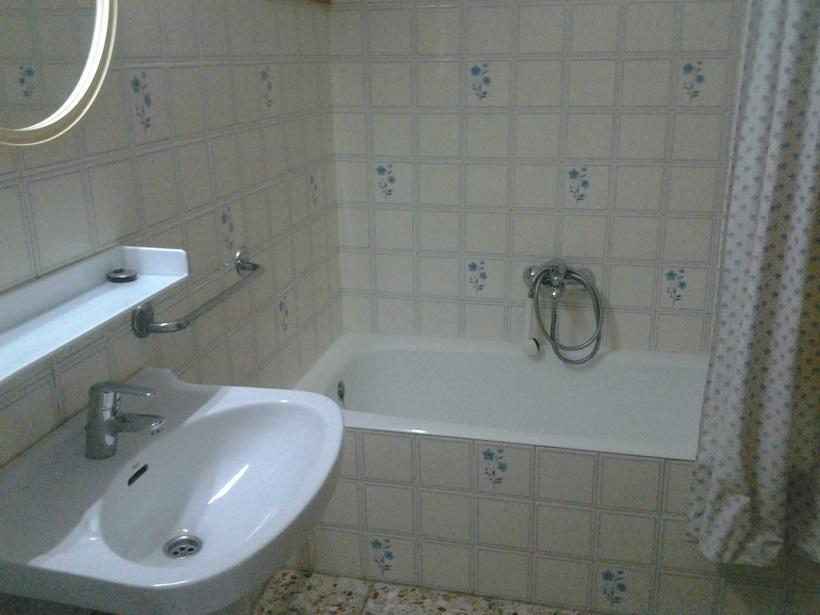 Apartment Torres Mari Кала Лонга Стая снимка